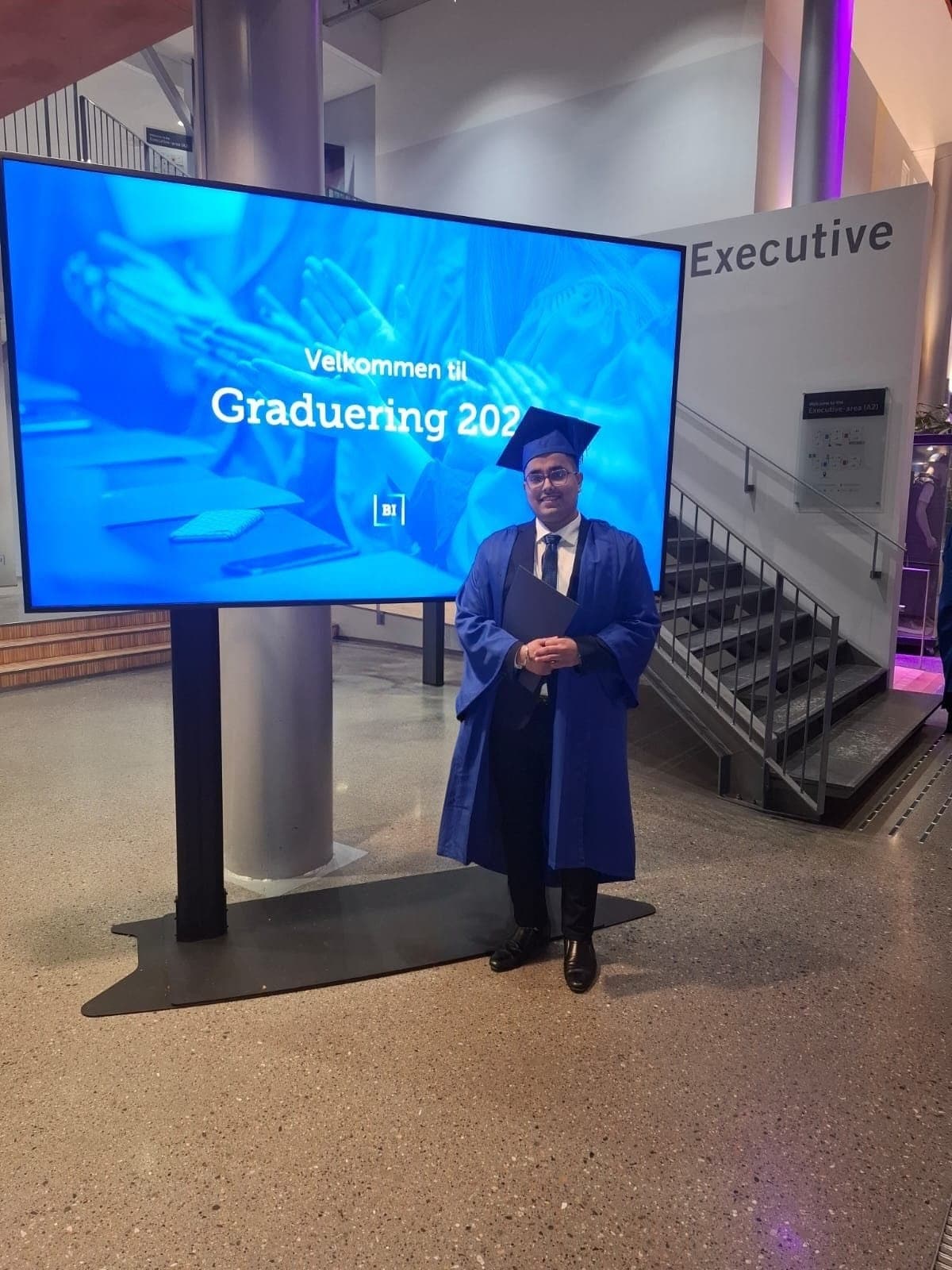 BI Graduation 2024